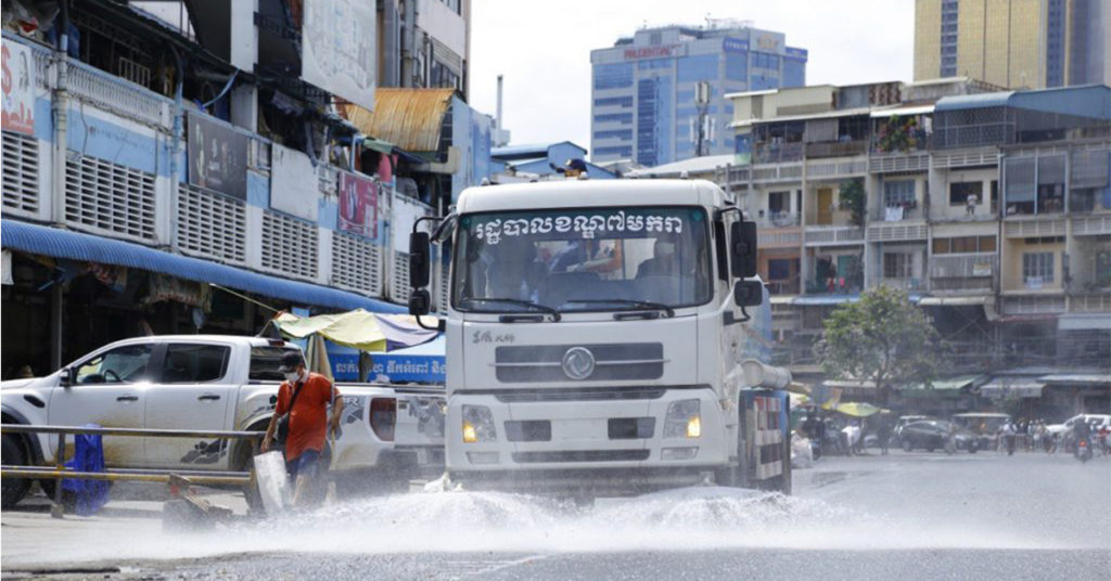 គិតត្រឹមម៉ោង១២ថ្ងៃទី០៨ ខែមេសា៖ អាជីវករ សន្ដិសុខ អ្នកបម្រើការងារ និងគ្រួសារពាក់ព័ន្ធនៅផ្សារអូរឫស្សី សរុបចំនួន១១៣នាក់ បានឆ្លងជំងឺកូវីដ១៩
