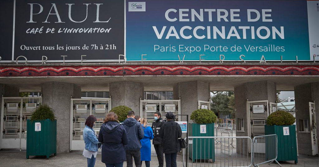 យុវជនបារាំងនាំគ្នាប្រញាប់ចាក់វ៉ាក់សាំងបង្ការកូវីដ-១៩ ឱ្យទាន់រដូវកាលវិស្សមកាល