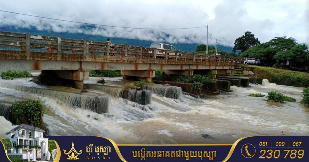 ទឹកស្ទឹងសែនខេត្តព្រះវិហារហក់ឡើងលើសកម្រិតប្រកាសអាសន្ន អាជ្ញាធរខេត្តជូនដំណឹងឲ្យប្រជាពលរដ្ឋប្រុងប្រយ័ត្ន និងរកទីទួលសុវត្ថិភាព