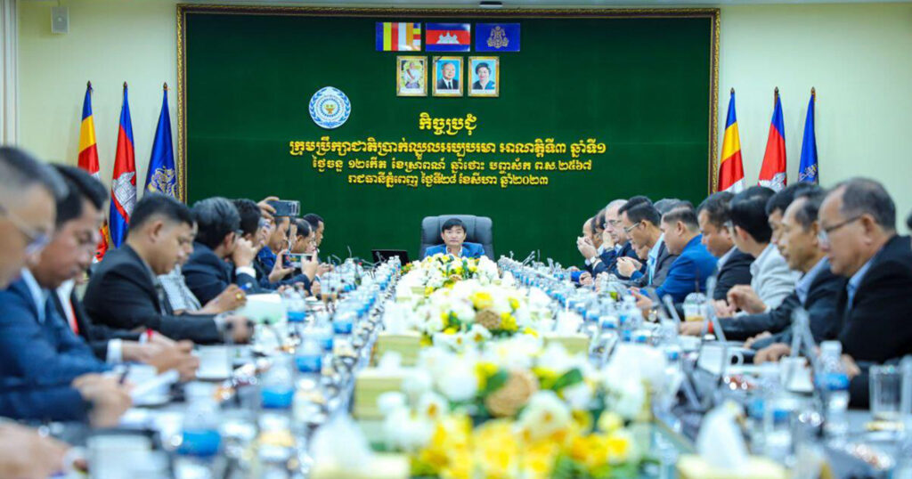 ដ្បិតមិនទាន់បង្ហាញតួលេខ តែភាគីទាំង៣នៃក្រុមប្រឹក្សាជាតិប្រាក់ឈ្នួលអប្បបរមា បានពិភាក្សាគ្នាប្រកបដោយវិជ្ជាជីវៈ និងភាពចាស់ទុំ