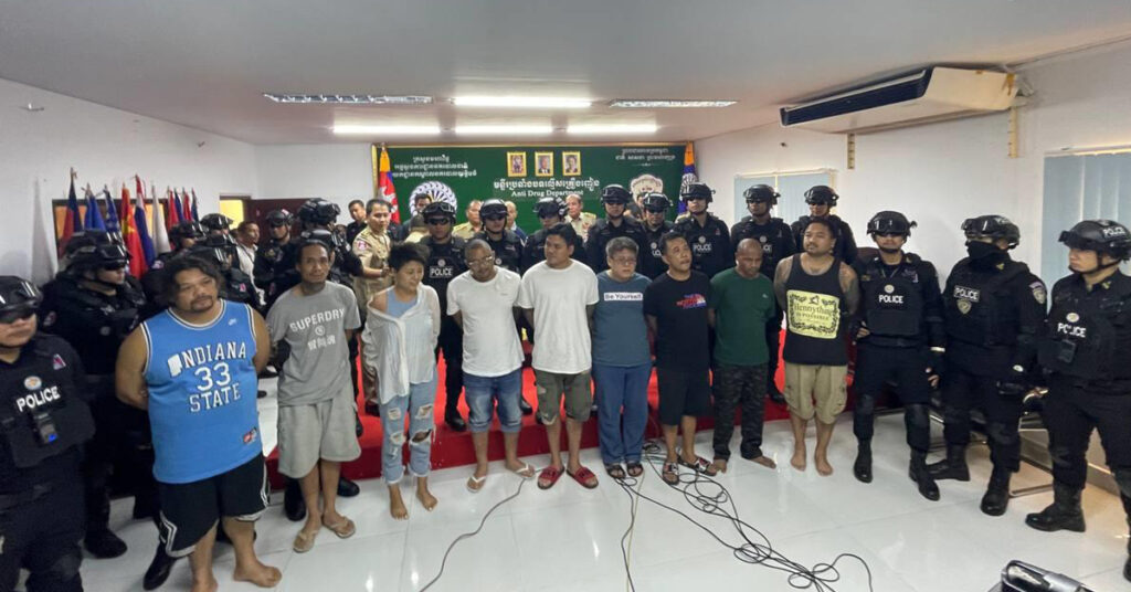 បញ្ជូនក្រុមឧក្រិដ្ឋជន និងអ្នកទោសមេក្លោងជួញដូរគ្រឿងញៀនសរុបចំនួន ១១នាក់ ទៅតុលាការ