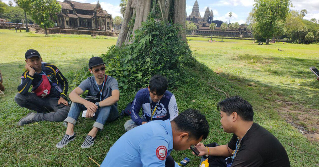 អាជ្ញាធរជាតិអប្សរា អំពាវនាវឱ្យភ្ញៀវទេសចរទាំងអស់ បង្កើនការប្រុងប្រយ័ត្នចំពោះសត្វស្វានៅក្នុងតំបន់អង្គរ