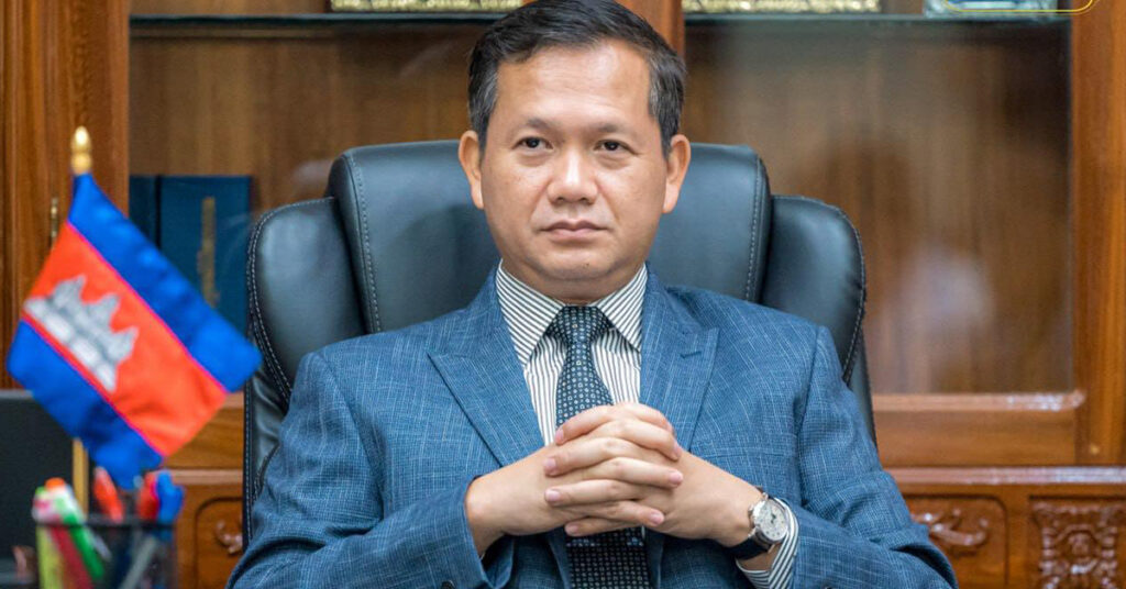 សម្តេចធិបតី ហ៊ុន ម៉ាណែត បញ្ជាឱ្យពិនិត្យការតែងតាំងមេប៉ុស្តិ៍ម្នាក់ ក្រោយមានព័ត៌មានថា មានប្រវត្តិប្រព្រឹត្តបទឧក្រិដ្ឋ