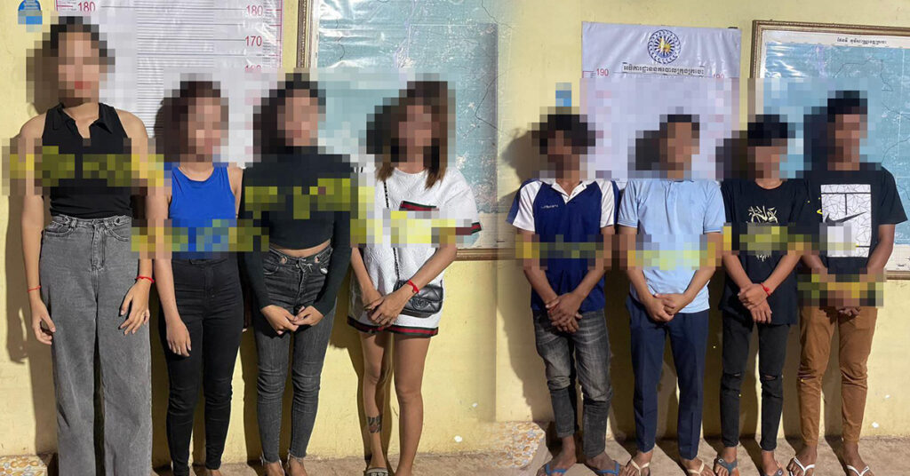 យុវជន២៦នាក់ ត្រូវនគរបាលក្រុងក្រចេះឃាត់ខ្លួនអប់រំ ក្រោយដើរលេងដាច់យប់ មិនចូលផ្ទះ