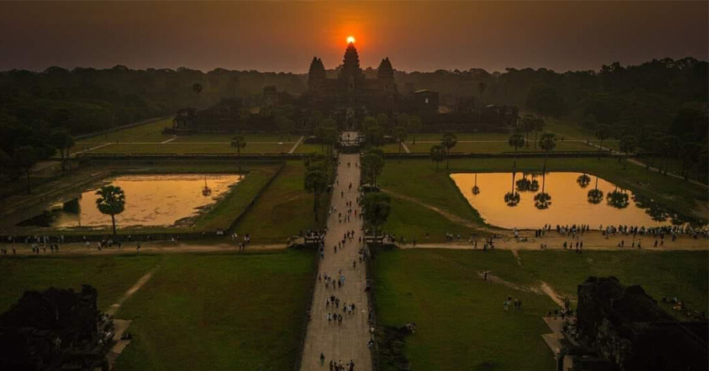 ព្រះអាទិត្យរះចំកំពូលប្រាសាទអង្គរវត្ត «សមរាត្រី» នឹងកើតមានឡើងនៅថ្ងៃទី២១-២៣ ខែកញ្ញានេះ