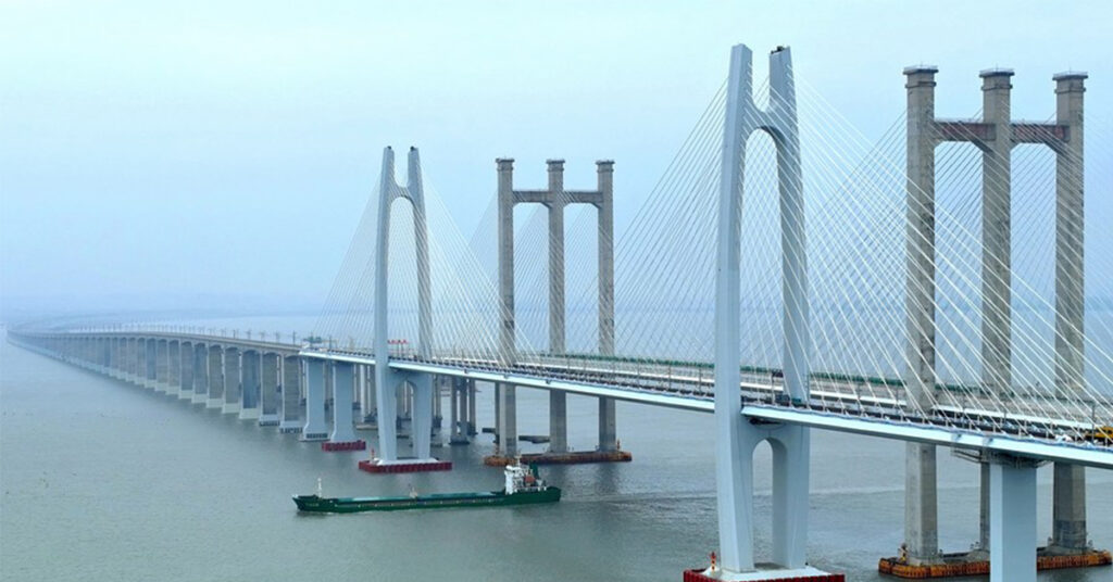 ចិនចាប់ផ្តើមដំណើរការ ខ្សែរថភ្លើងល្បឿនលឿនដំបូងដែលរត់ឆ្លងសមុទ្រ នៅក្បែរច្រកសមុទ្រតៃវ៉ាន់