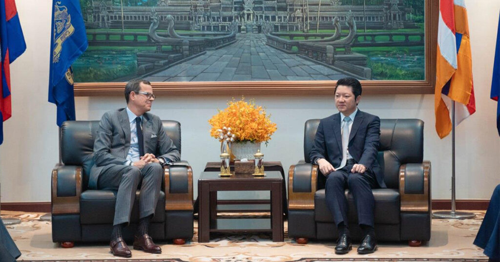 ក្រសួងទេសចរណ៍ស្នើក្រុមហ៊ុន VINCI Airports បន្តផ្សព្វផ្សាយទេសចរណ៍កម្ពុជាទៅកាន់ទីផ្សារអឺរ៉ុប