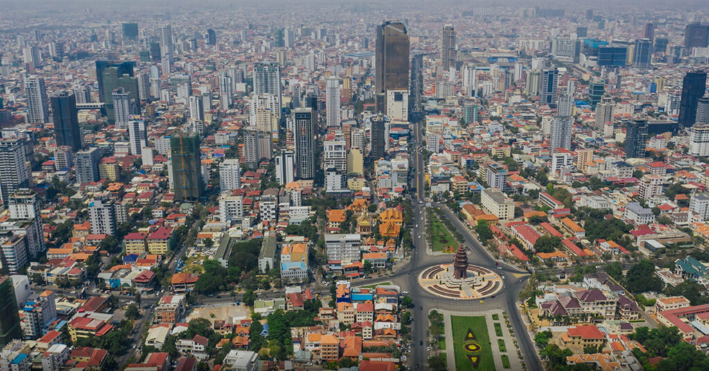 សេដ្ឋកិច្ចកម្ពុជារំពឹងថា សម្រេចបានកំណើនក្នុងរង្វង់ ៦.៦% នៅឆ្នាំ២០២៤ ខណៈចំណូលប្រជាជនម្នាក់រំពឹងកើនដល់ ២០៧១ដុល្លារ