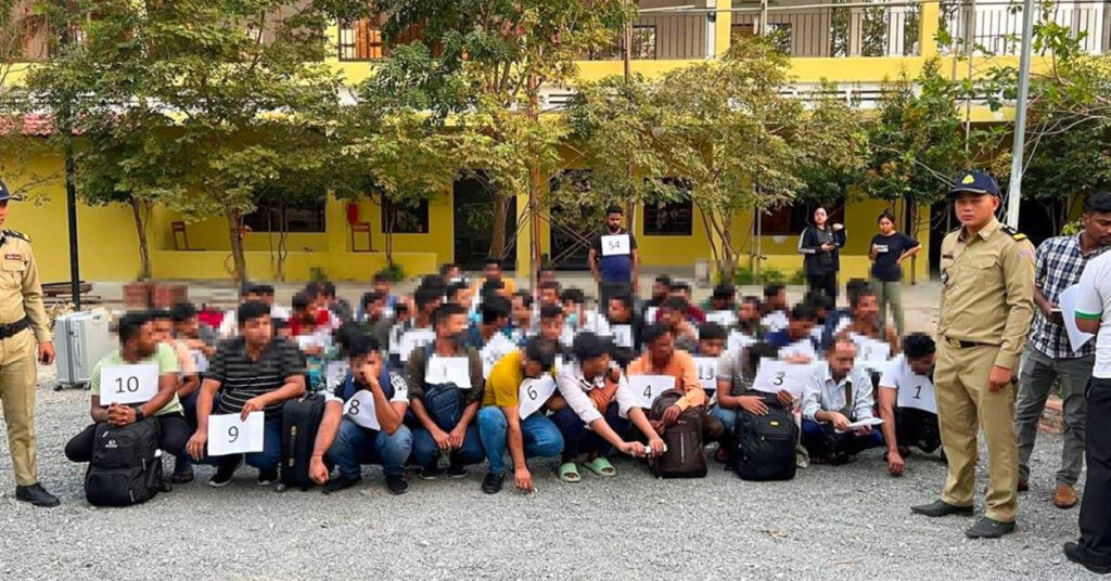 កម្ពុជាជួយសង្គ្រោះជនបរទេស៥៦នាក់ ឲ្យរួចផុតពីអំពើចាប់ជំរិត ខណៈមេក្លោងជនជាតិបង់ក្លាដេស២នាក់ ត្រូវបានចាប់ខ្លួននៅខណ្ឌដូនពេញ