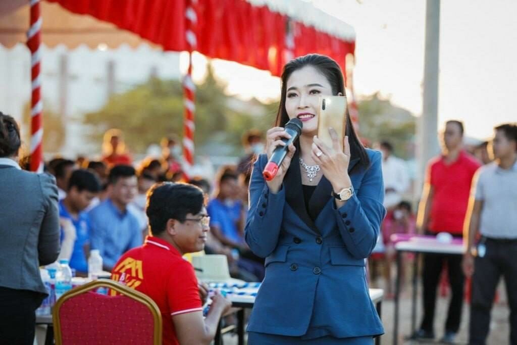 ព្រះរាជអាជ្ញាសម្រេចចោទប្រកាន់ ឧកញ៉ា ឡេង ចាន់ណា និងបក្ខពួក២នាក់ទៀត ពាក់ព័ន្ធបទឆបោក និងមិនបំពេញកាតព្វកិច្ចឧបករណ៍ដែលអាចជួញដូរបាន
