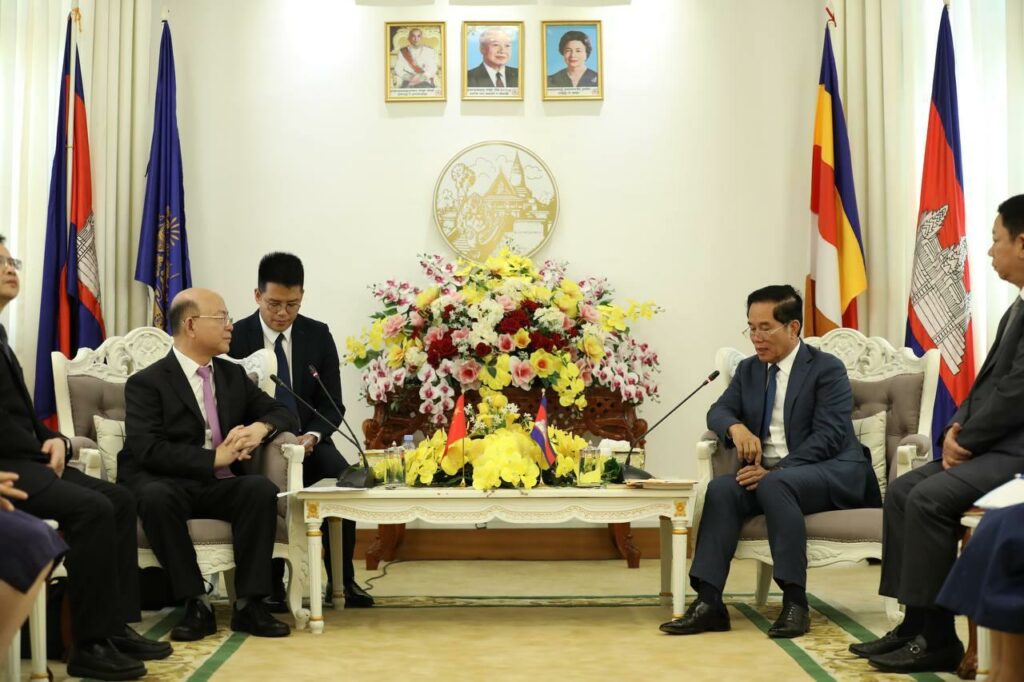 លោក ឃួង ស្រេង៖ រាជធានីភ្នំពេញ ជាទីក្រុងដែលកំពុងអភិវឌ្ឍន៍ ដែលទាមទារឲ្យមានអ្នកវិនិយោគទុន មកវិនិយោគទុនបន្ថែមទៀត