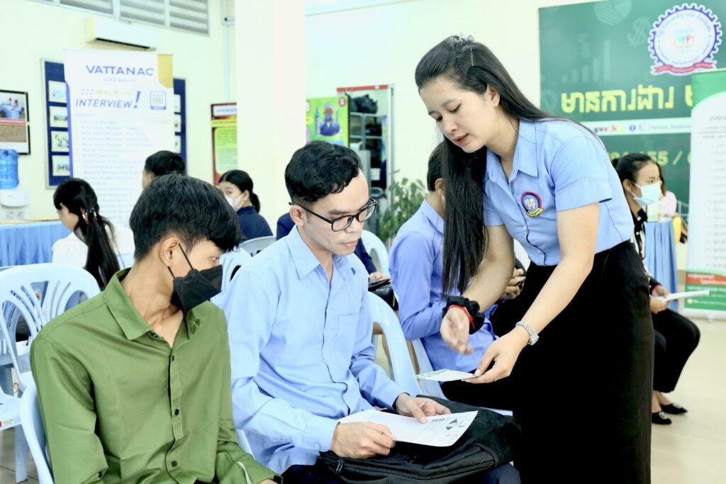 NEA បន្តសហការជាមួយក្រុមហ៊ុនធំៗ៧ នឹងរៀបចំវេទិកាការងារដោយនាំយកឱកាសការងារជាង ៥០០កន្លែង សម្រាប់យុវជន