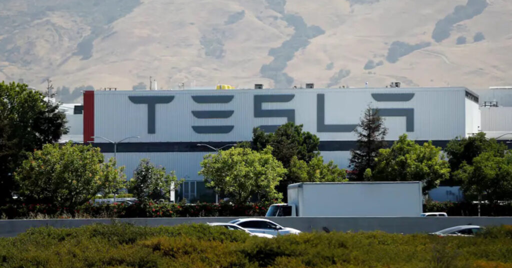 Tesla គ្រោងបញ្ឈប់បុគ្គលិករាប់រយនាក់បន្ថែមទៀតនៅរដ្ឋកាលីហ្វ័រញ៉ា