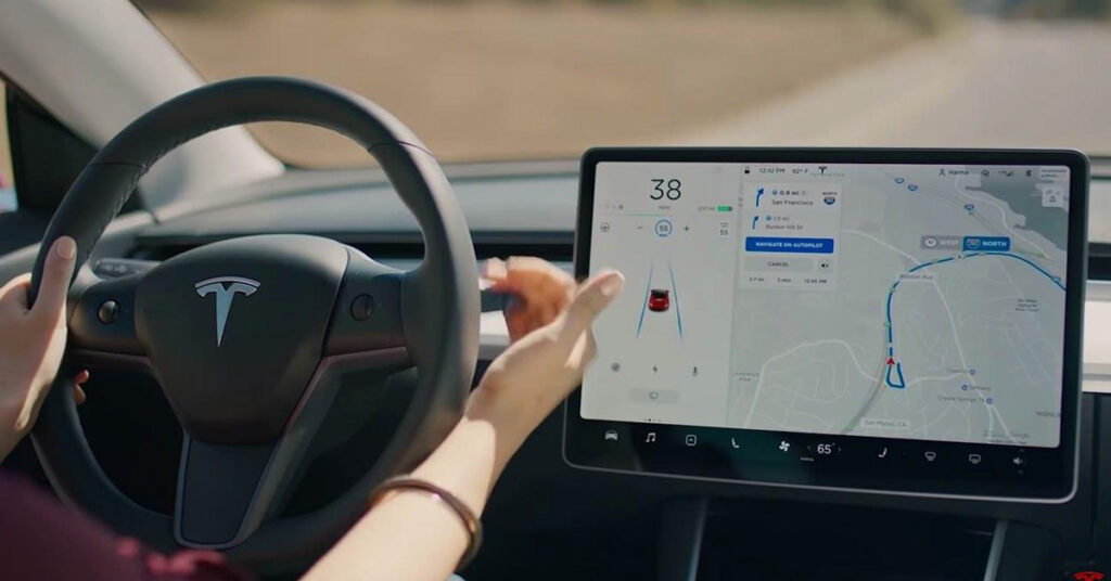 Tesla ប្រឈមការពិន័យរហូតដល់ ១៣៥លានដុល្លារ ប្រសិនបើមិនព្រមផ្តល់ទិន្នន័យសុវត្ថិភាពប្រព័ន្ធបើកបរស្វ័យប្រវត្តិ ដល់ NHTSA