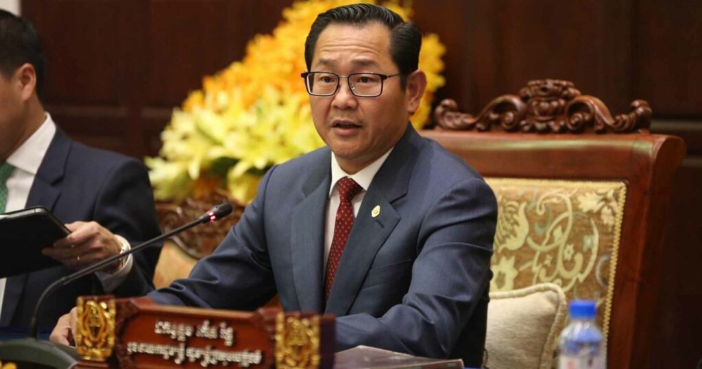 រដ្ឋមន្ដ្រីក្រសួងយុត្តិធម៌ ប្រកាសចុះចេញពីតំណែង បើករណីជនល្មើស ស្រី ស៉ីណា មិនត្រូវបានកាត់ទោស ឬជាប់ពីរបីឆ្នាំចេញមកវិញ ដូចការបំភ្លៃរបស់បណ្តាញសង្គមមួយចំនួន