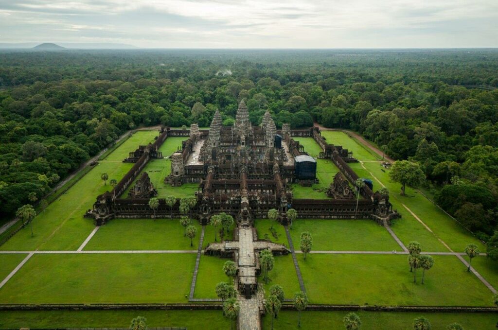 ៦ខែឆ្នាំនេះ កម្ពុជាទទួលបានចំណូលជាង២៤លានដុល្លារ ពីការលក់បណ្ណចូលទស្សនារមណីដ្ឋានអង្គរ, ប្រាសាទកោះកែរ និងកំពង់ផែចុងឃ្នៀស