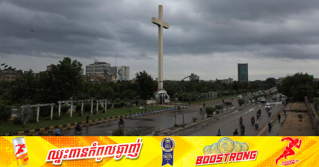 សាលារៀនក្នុងរដ្ឋ Karachi ប្រទេសប៉ាគីស្ថាន ត្រូវបិទបណ្តោះអាសន្ន ដោយសារព្យុះស៉ីក្លូន